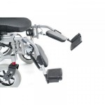 Кресло-коляска с электроприводом MET COMFORT 42