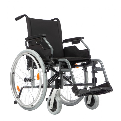 Кресло-коляска для инвалидов Ortonica Delux 590 с ручным приводом