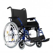 Кресло-коляска для инвалидов Ortonica Trend 30 оснащена приводом для управления одной рукой