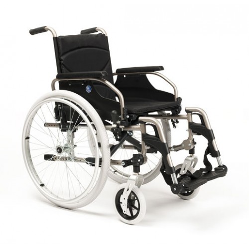 Кресло-коляска механическая Vermeiren V300 для инвалидов