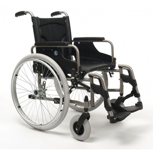 Кресло-коляска механическая Vermeiren V100 для инвалидов