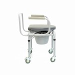 Кресло - стул с санитарным оснащением САНИТАР-06 на колесах